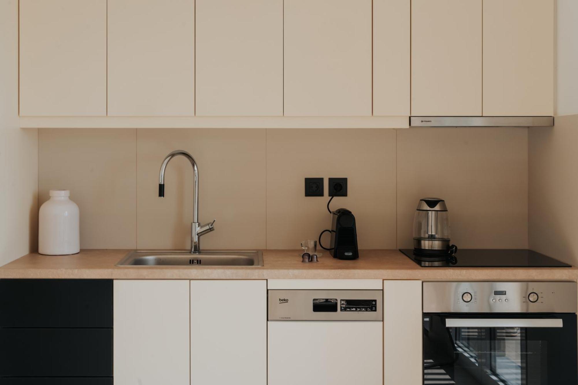 Andírrion Ponte Suites מראה חיצוני תמונה