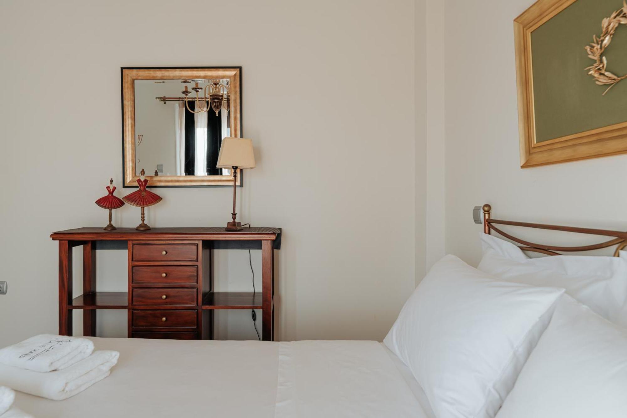 Andírrion Ponte Suites מראה חיצוני תמונה