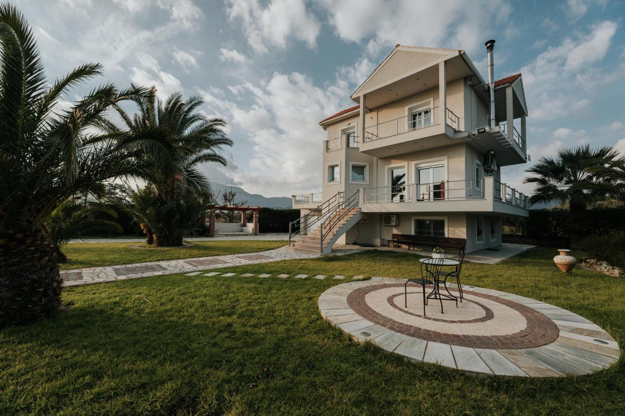 Andírrion Ponte Suites מראה חיצוני תמונה
